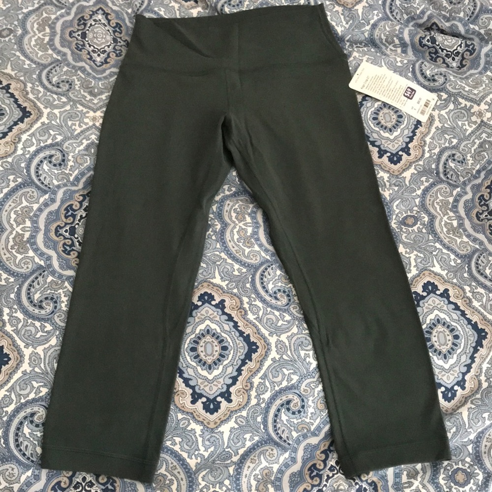 Lululemon Align Crop 21” Teal Shadow - Size 8